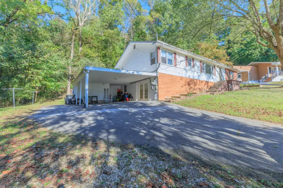 9851 Millsaps Street, Soddy Daisy, TN 37379 - Image #3