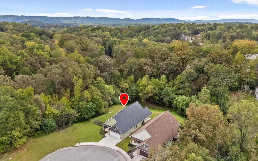 497 Candytuft Lane, Hixson, TN 37343 - Image #3