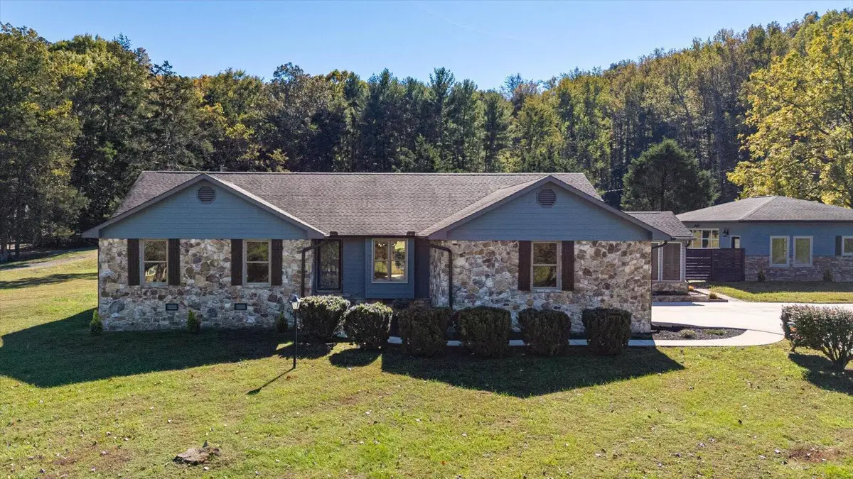 453 United Circle, Jasper, TN 37347 - Image #1