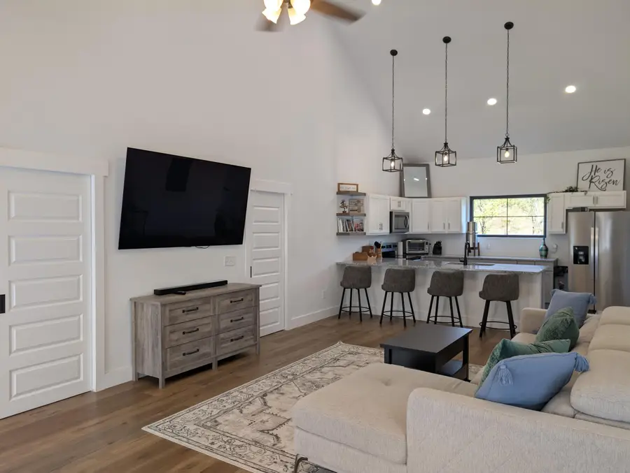 138 Pawnee Drive, Bradyville, TN 37026 - Image #3