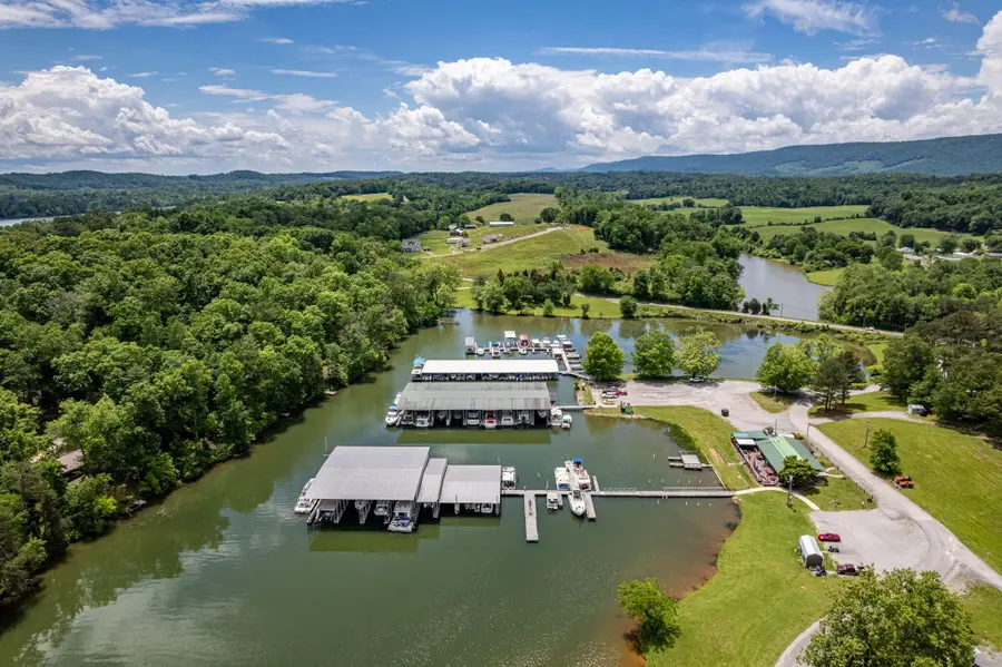184 Waters Edge Drive, Spring City, TN 37381 - #3