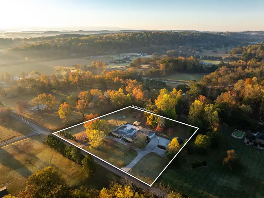 301 Davis Road Nw, Cleveland, TN 37312 - Image #2