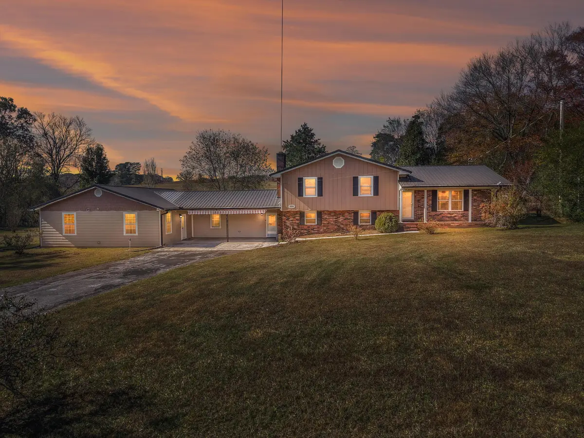 906 Diamond Circle, Lafayette, GA 30728 - Image #1