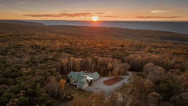 504 Wolf Run, Cloudland, GA 30731