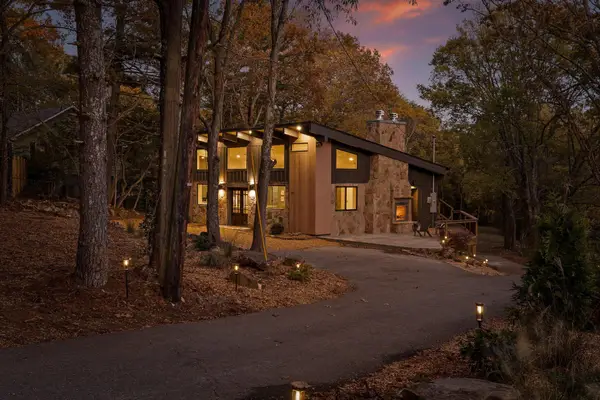 1815 Lula Lake Road, Lookout Mountain, GA 30750