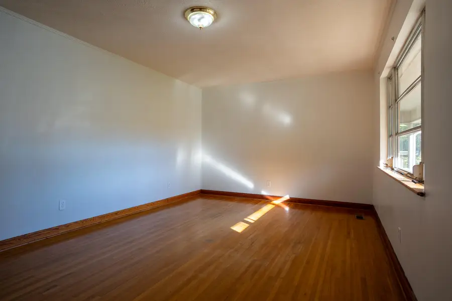 1302 Garden Drive, Scottsboro, AL 35769 - Image #3