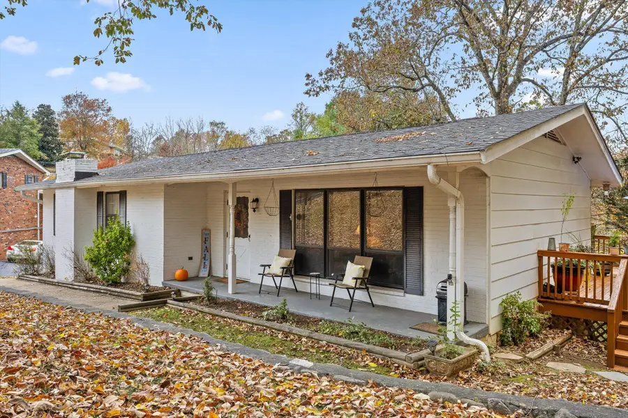 4524 Crestview Dr, Red Bank, TN 37415 - Image #2