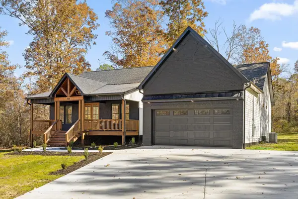 308 Cloud Road, Trenton, GA 30752