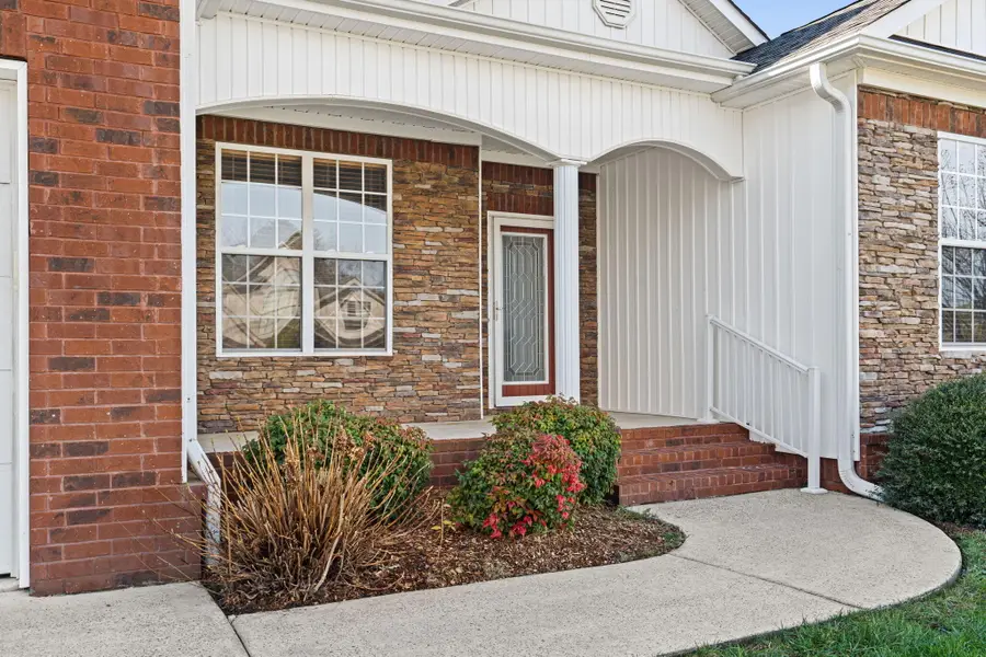 8964 Sunridge Drive, Ooltewah, TN 37363 - Image #3