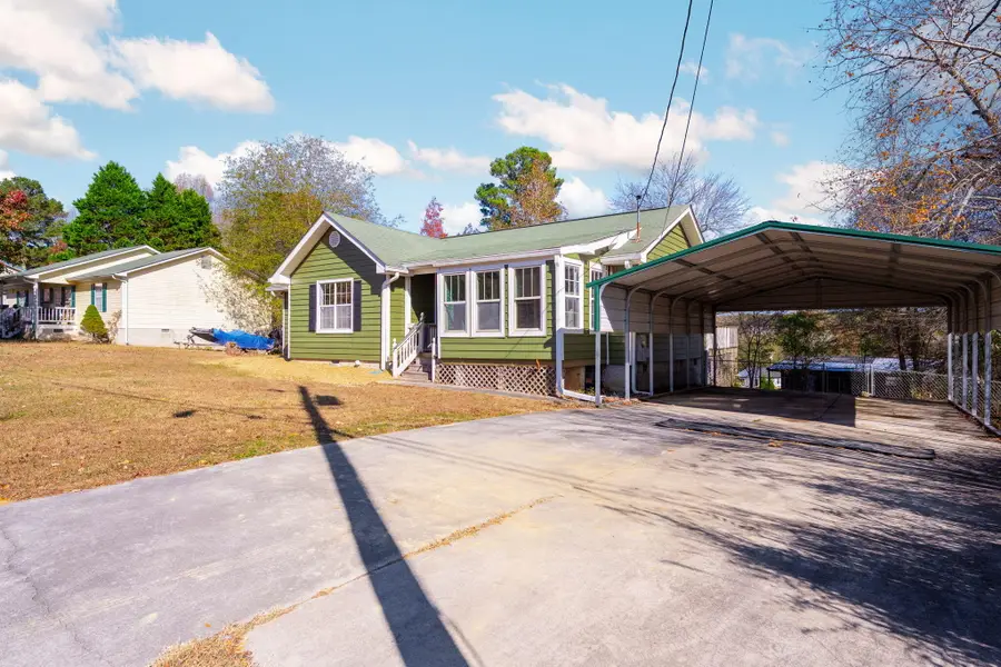 302 Ridgecrest Drive, La Fayette, GA 30728 - Image #3