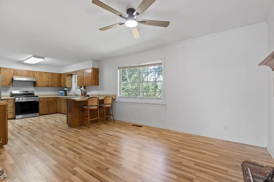 4607 Cloverdale Loop, Hixson, TN 37343 - Image #2