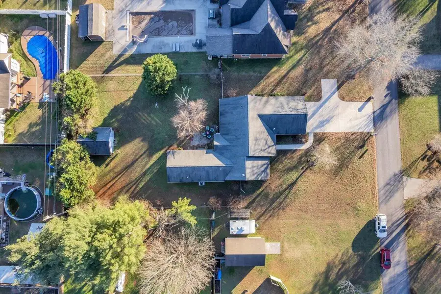 826 Oak Lawn Drive, Jasper, TN 37347 - Image #3