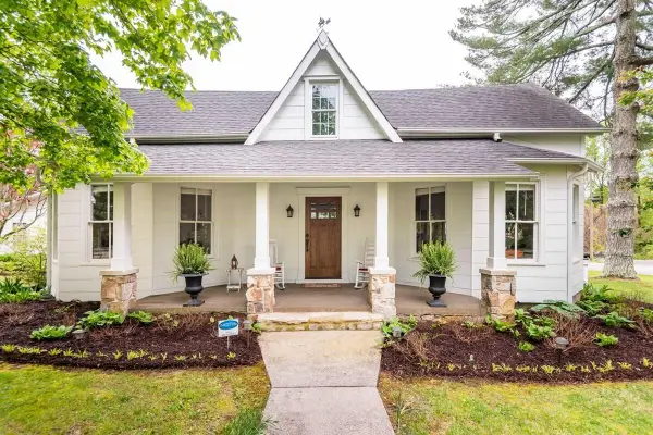 12 Moffat St Street, Monteagle, TN 37356