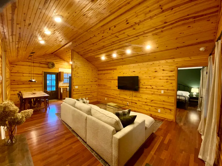 65 Henry Lee Lane, Tunnel Hill, GA 30755 - Image #2