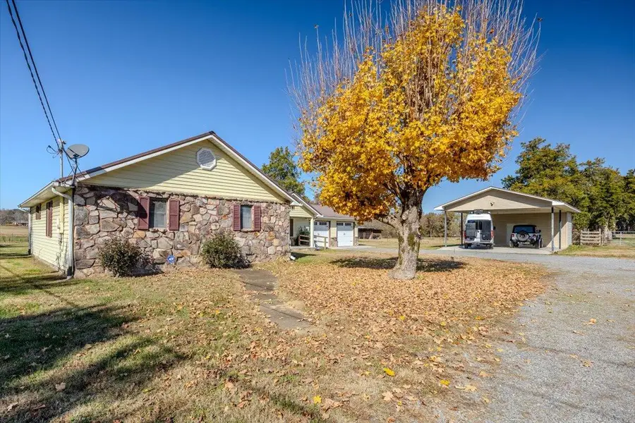 602 Moore Road Nw, Charleston, TN 37310 - Image #2