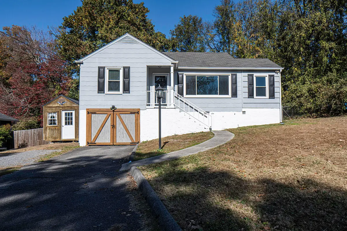 418 Warren Street, Rossville, GA 30741 - Image #1