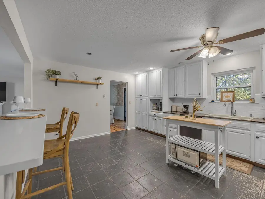 1826 Rock Bluff Road, Hixson, TN 37343 - Image #2