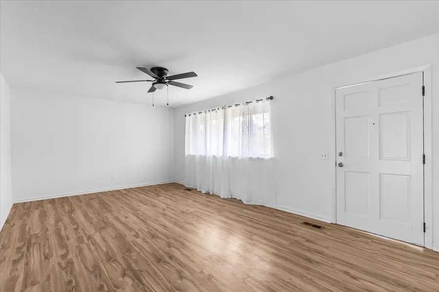 32 Kent Drive, Rossville, GA 30741 - Image #2