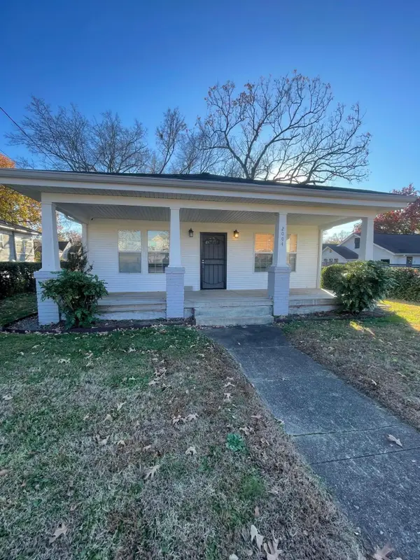 2004 Anderson Avenue, Chattanooga, TN 37404
