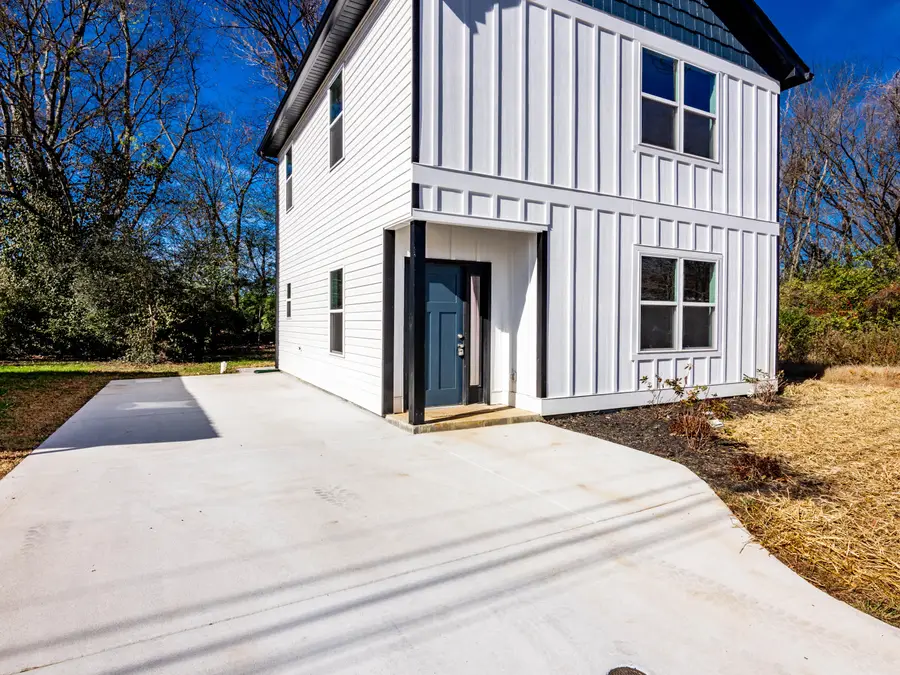 2713 N Orchard Knob Avenue, Chattanooga, TN 37406 - Image #2