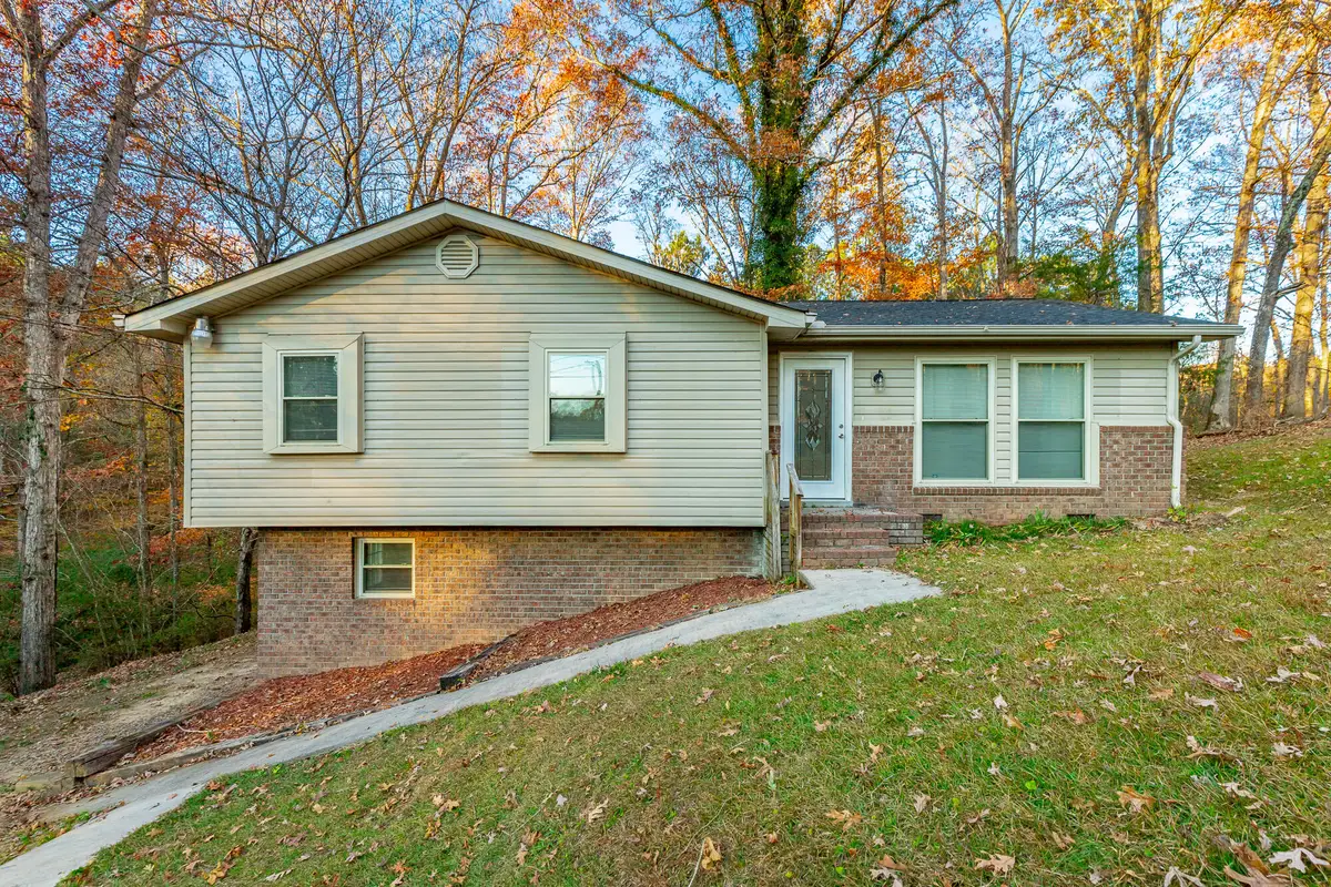 616 Pine Oaks Drive, Tunnel Hill, GA 30755 - Image #1