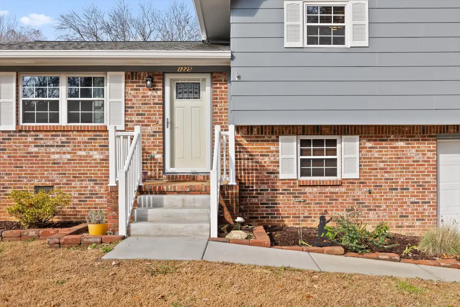 1225 Andrea Drive, Chattanooga, TN 37419 - Image #2