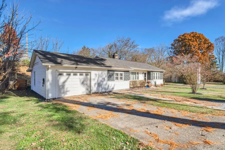 311 Durham Street, Soddy Daisy, TN 37379 - Image #2