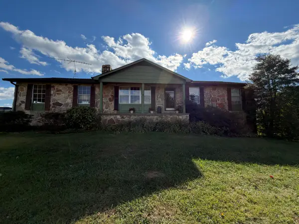 328 County Road 373, Athens, TN 37303