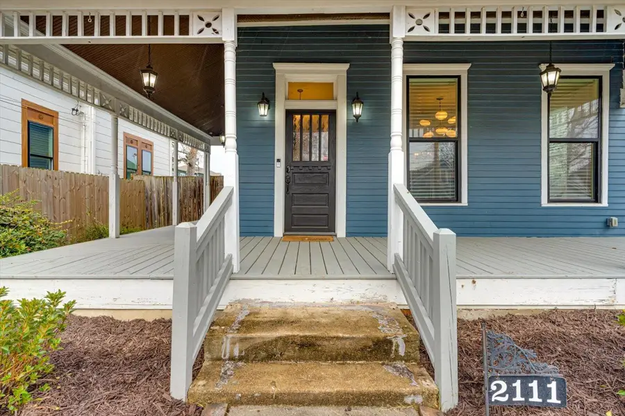 2111 Kirby Avenue, Chattanooga, TN 37404 - Image #2