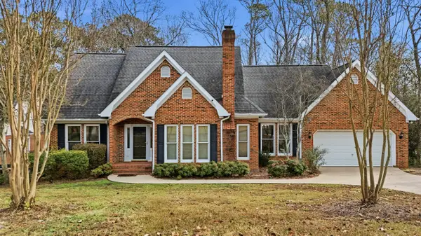 2606 Foxmore Circle, Dalton, GA 30720