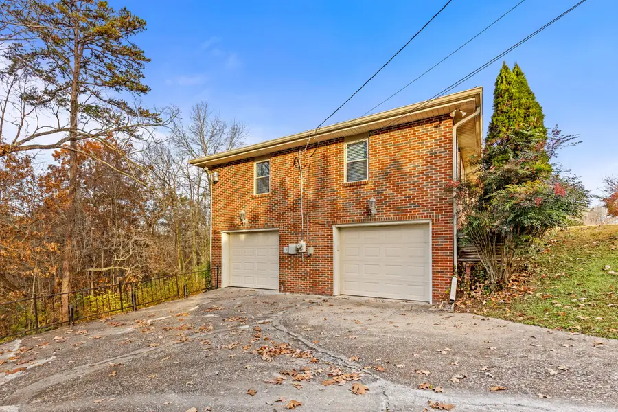 74 Kriswood Drive, Rossville, GA 30741 - Image #3