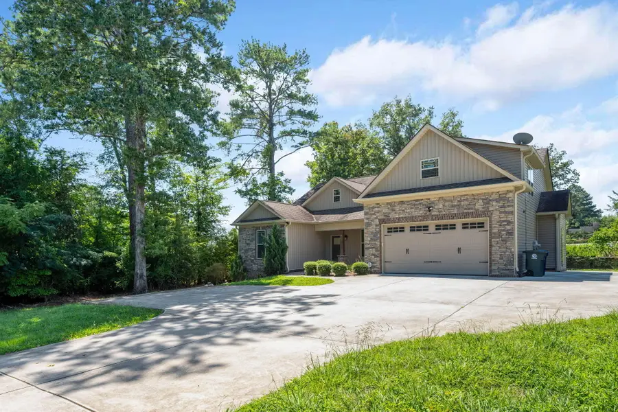 8208 Igou Gap Road, Chattanooga, TN 37421 - Image #2