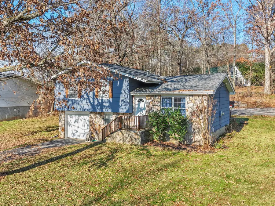 1077 Carol Jean Trail, Hixson, TN 37343 - Image #2