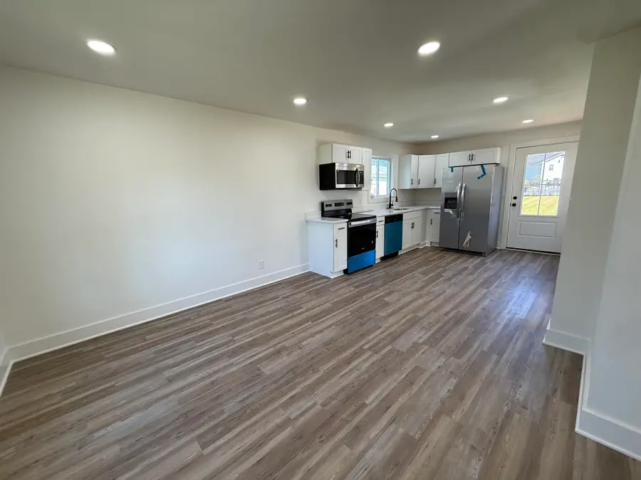 1204 Logan Avenue, Rossville, GA 30741 - Image #2