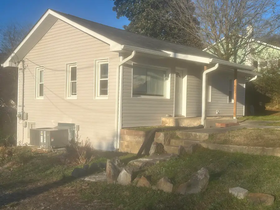 116 Hamilton Avenue, Soddy Daisy, TN 37379 - Image #2