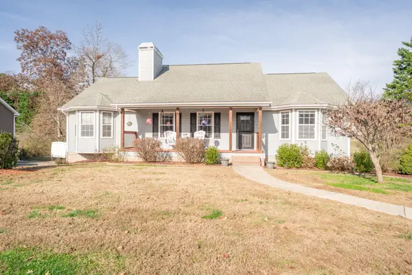 9847 Autumn Glen Drive, Soddy Daisy, TN 37379