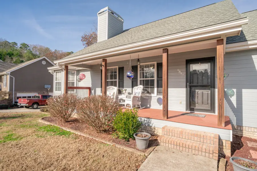 9847 Autumn Glen Drive, Soddy Daisy, TN 37379 - Image #2