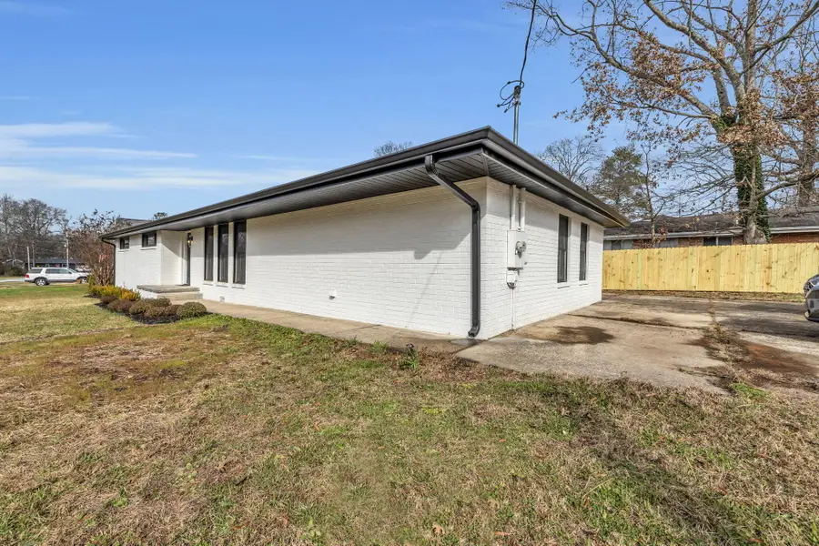 47 Elaine Circle, Fort Oglethorpe, GA 30742 - Image #2