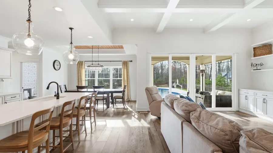 8129 Hixson Springs Road, Signal Mountain, TN 37377 - Image #2