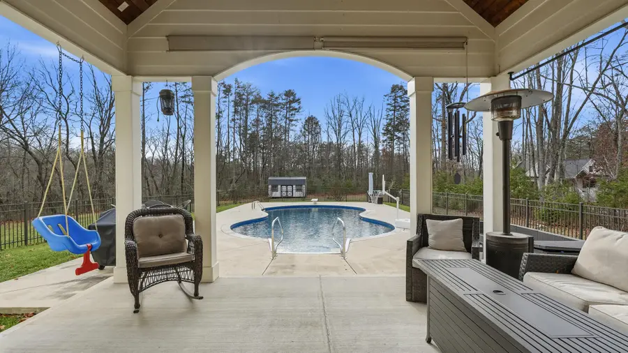 8129 Hixson Springs Road, Signal Mountain, TN 37377 - Image #3