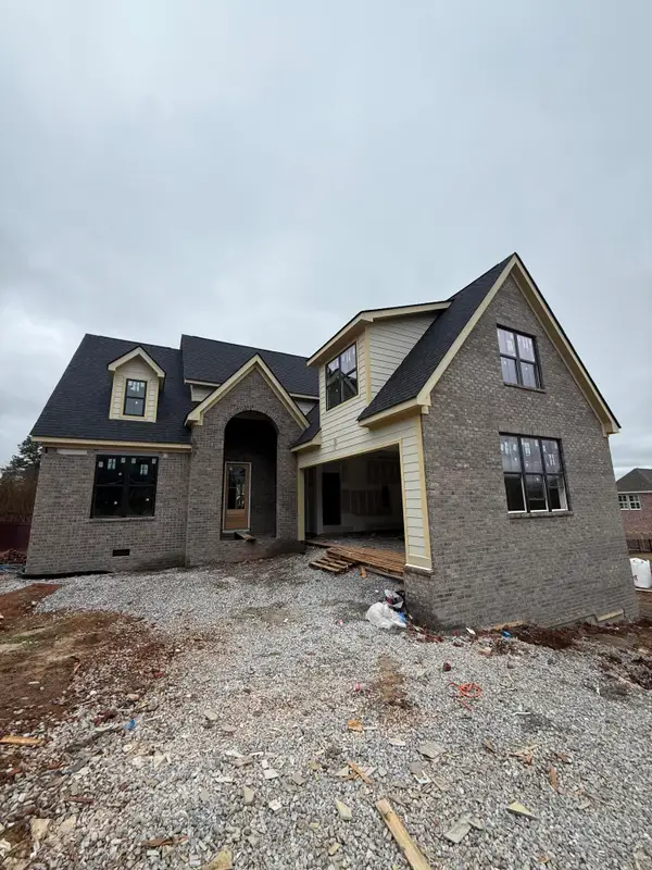 9830 Leslie Sandidge Dr, Ooltewah, TN 37363