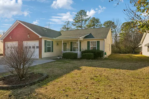 654 Flagstone Drive, Rossville, GA 30741