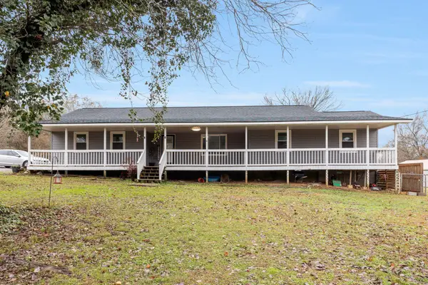 2395 Co Rd 96, Stevenson, AL 35772