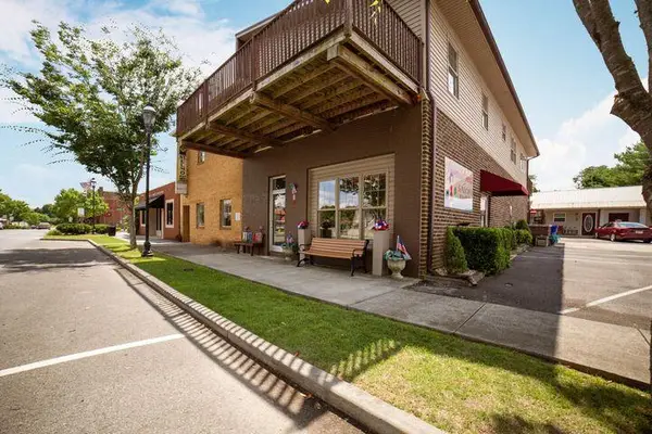 3251 Main Street, Pikeville, TN 37367