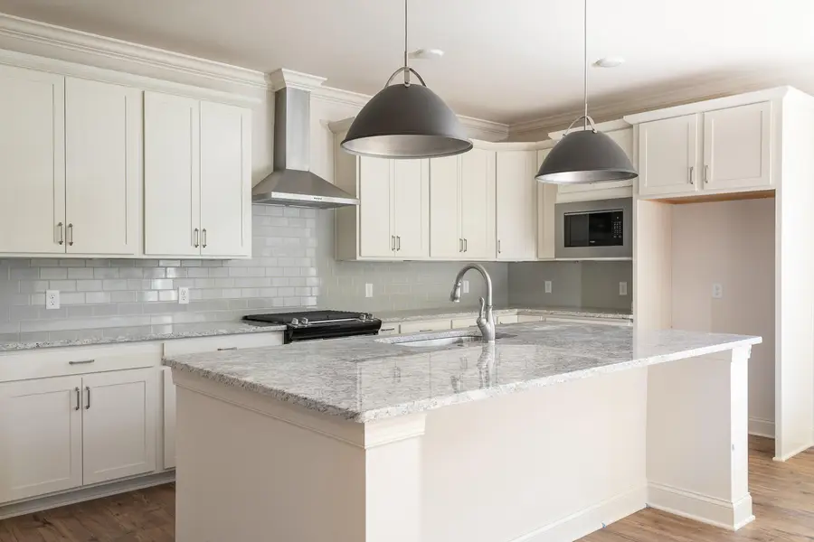 586 Nature Trail #140, Soddy Daisy, TN 37379 - Image #2