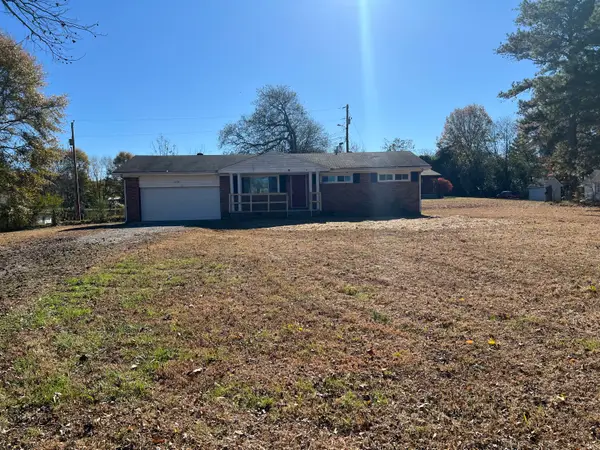 222 N Magnolia Street, Whitwell, TN 37397