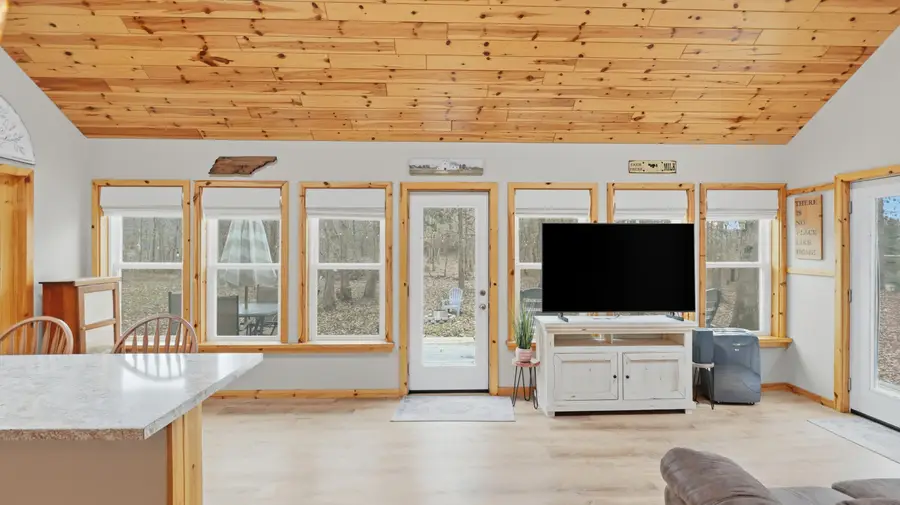 1015 Strawhill Road Se, Cleveland, TN 37323 - Image #3