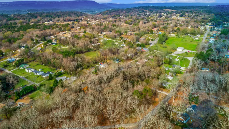 323 N Jenkins Road, Rossville, GA 30741 - Image #2