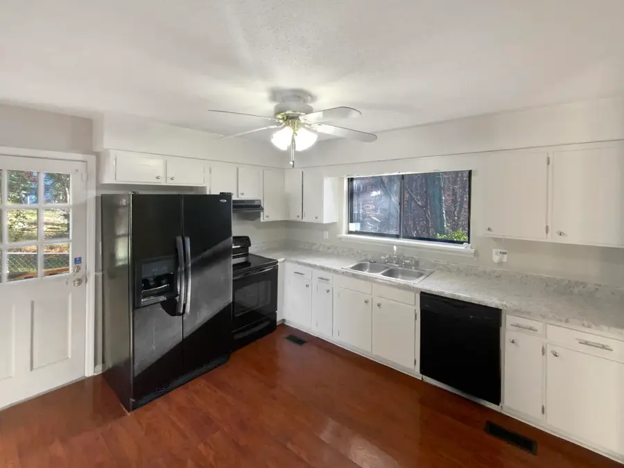 1307 Springview Drive, Chattanooga, TN 37421 - Image #2