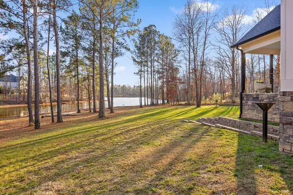 10866 Lost Lake Circle, Ooltewah, TN 37363